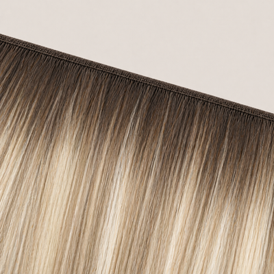 Flache Butterfly-Weft-Naht der Stessia Extensions in Farbe #5A/613/18 Balayage